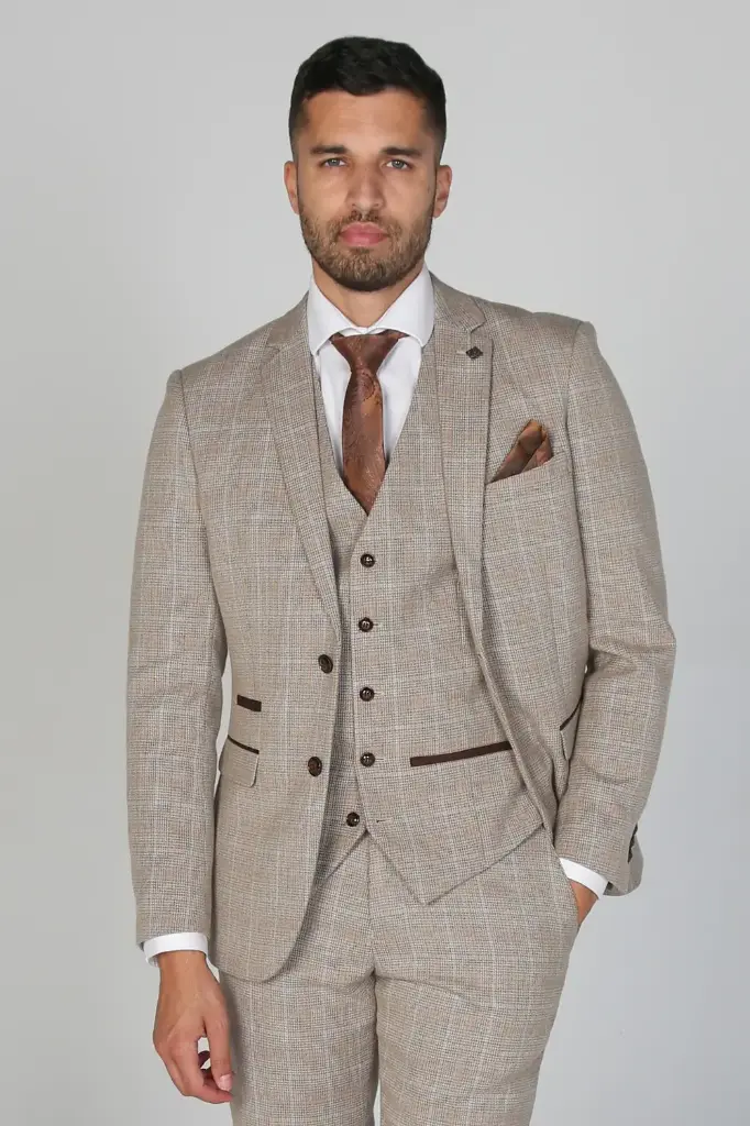 Holiday Beige Check 3pc Slim Fit Suit (36 Jacket - 30 Trousers)