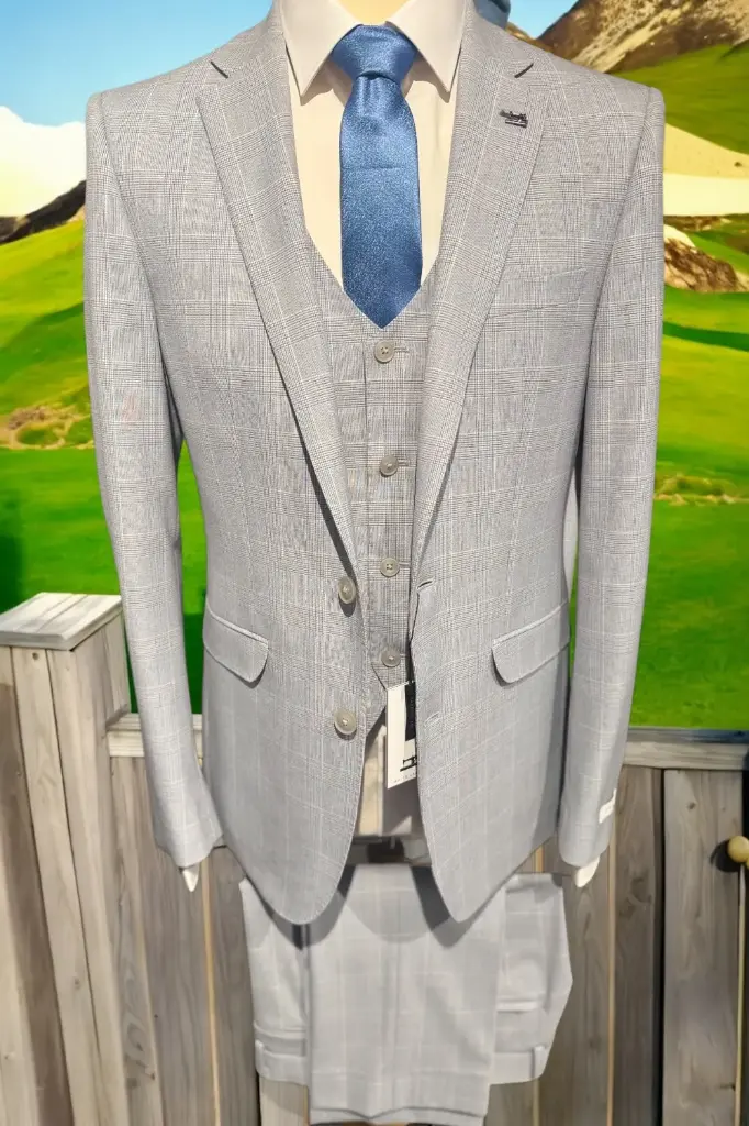 Lisbon Light Blue Check 3pc Suit
