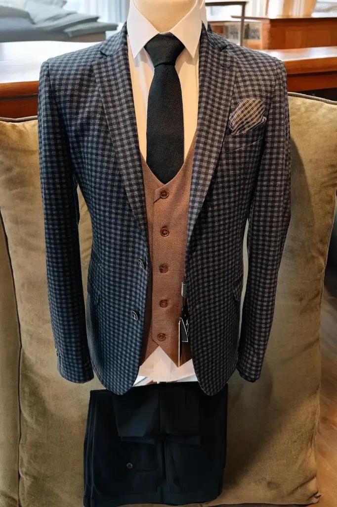 Blazer Vinci Navy Check (92 (36"))
